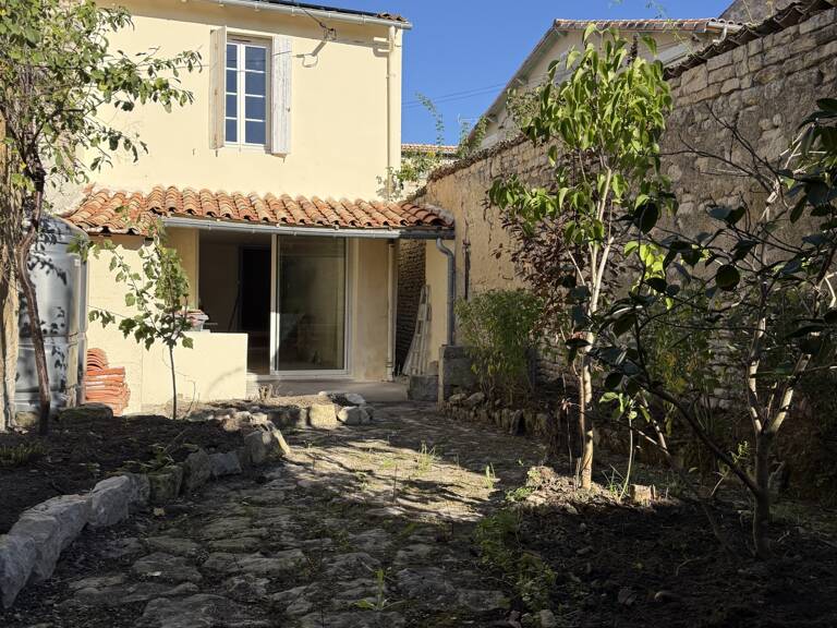 Vente Maison/villa 4 pièces — photo 1