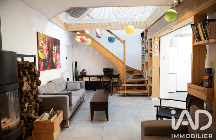 Location Maison d'architecte 7 pièces — photo 2