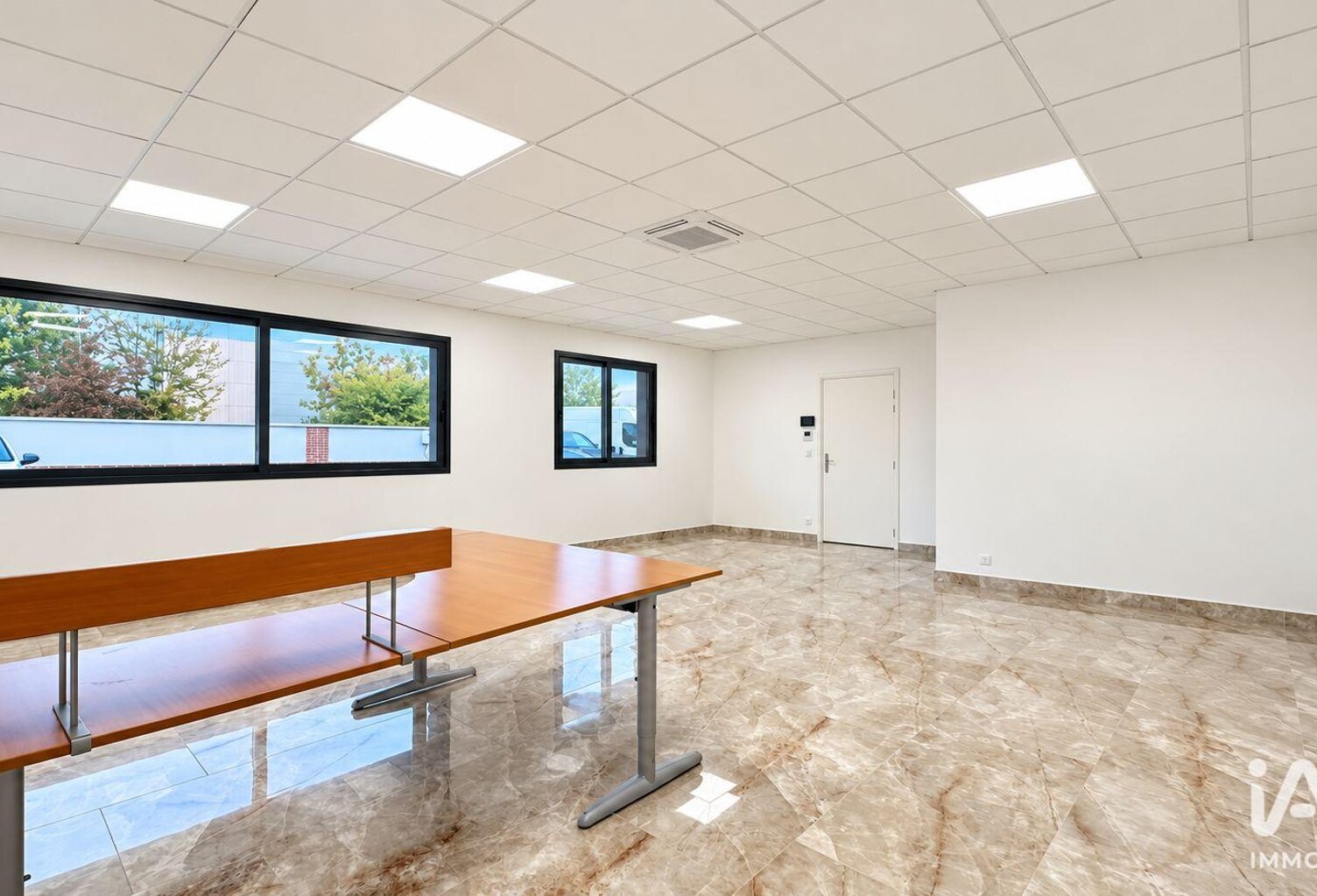 Location Bureaux 46 m&sup2; — photo 1