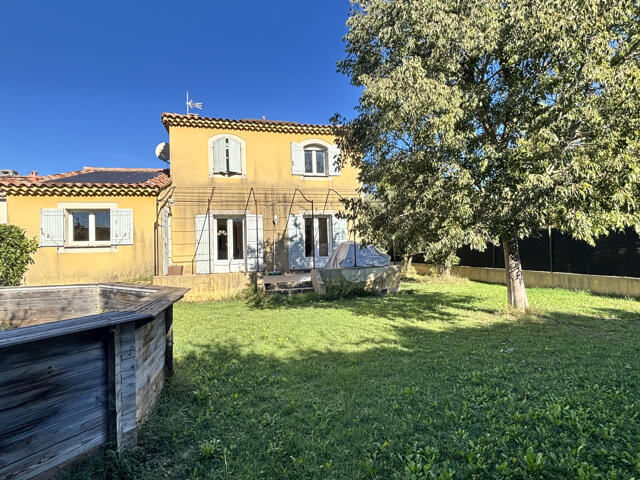 Maison à Althen-des-Paluds