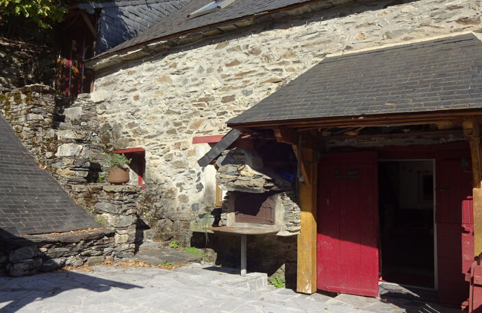 UNE GRANGE DE CHARME AU COEUR DES MONTAGNES PYRENEENNES — photo 3