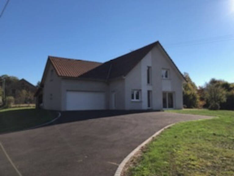 RONCHAMP, très belle maison de plain-pied au calme — photo 1