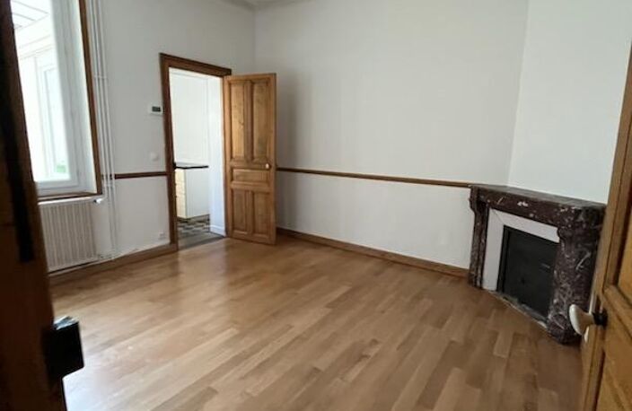 Maison 5 pièces avec jardin. — photo 3