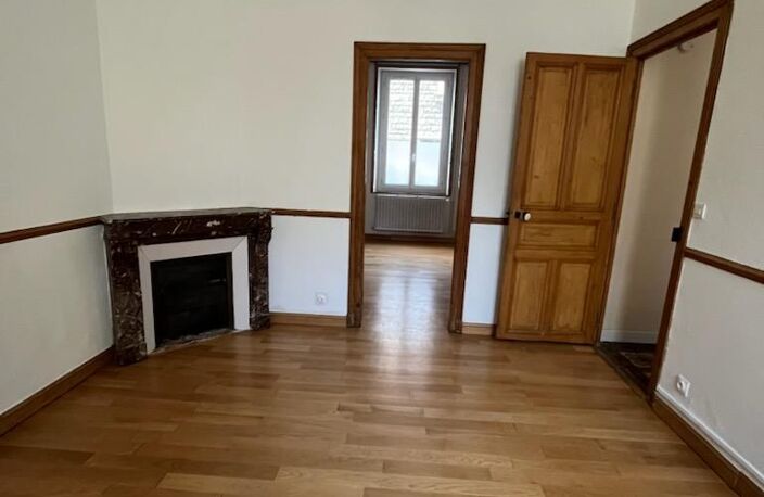 Maison 5 pièces avec jardin. — photo 4