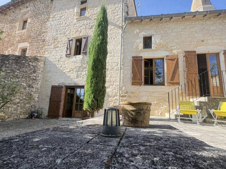 Maison de village en Pierres — photo 1