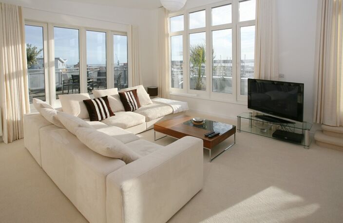 LANCEMENT COMMERCIAL - APPARTEMENT DE 3P DERNIER ETAGE 97 M2 AVEC IMMENSE TERRASSE  — photo 2