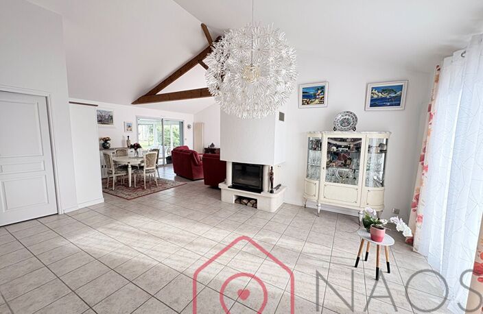 MAISON GÉTIGNÉ 147 m2 — photo 2