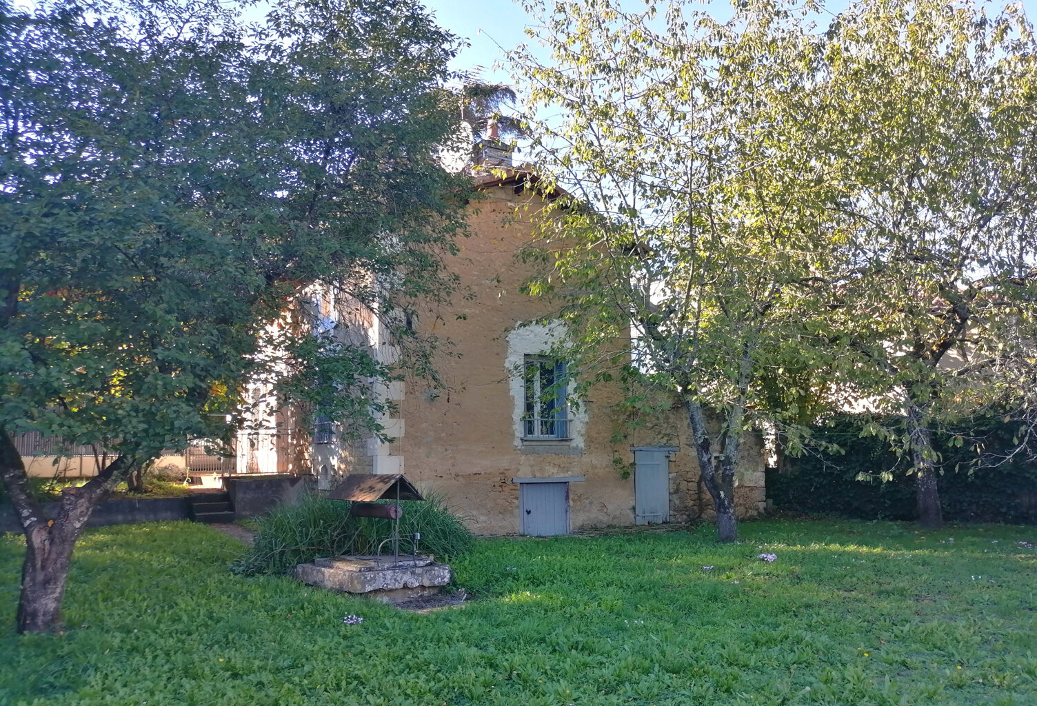 LIGUGÉ - CENTRE BOURG - MAISON TYPE 3 — photo 1