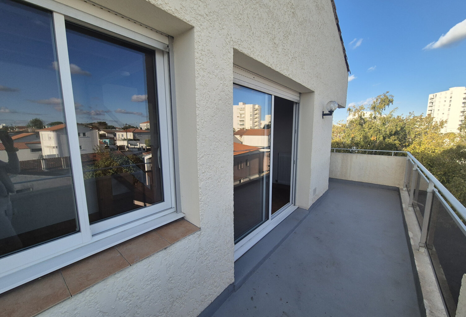 ROYAN — photo 1