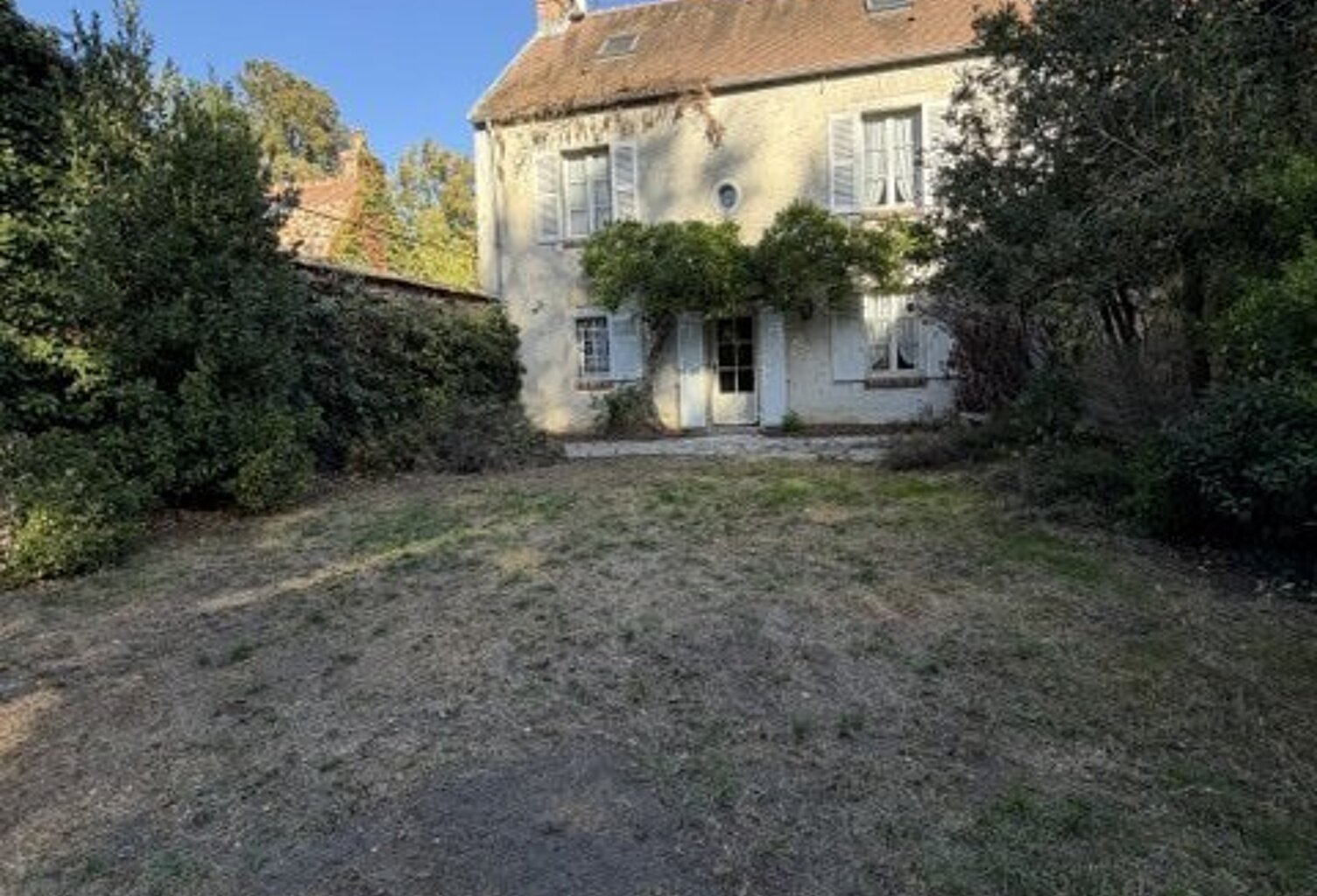 SAINT CYR SOUS DOURDAN ! — photo 1