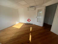 Immobilier Professionnel à louer Corenc — photo 2
