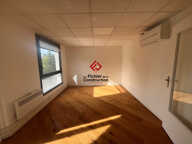 Immobilier Professionnel à louer Corenc — photo 3