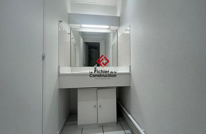 Immobilier Professionnel à louer Corenc — photo 5