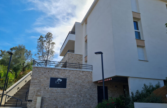 TOULON EST T2 NEUF — photo 4