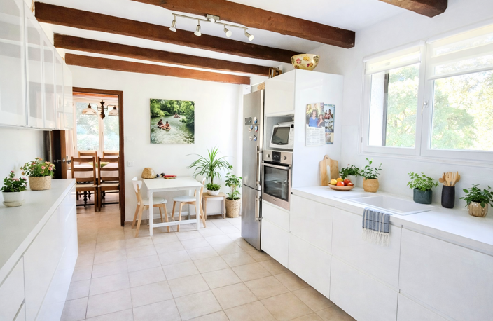 BELLE MAISON FAMILIALE ST QUENTIN LA POTERIE — photo 2