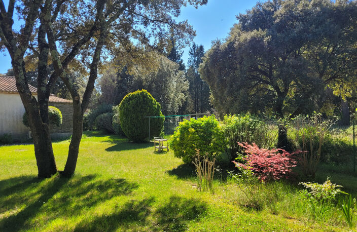 BELLE MAISON FAMILIALE ST QUENTIN LA POTERIE — photo 4