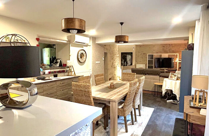Très jolie Maison en pierre avec extérieurs sans vis-à-vis — photo 3