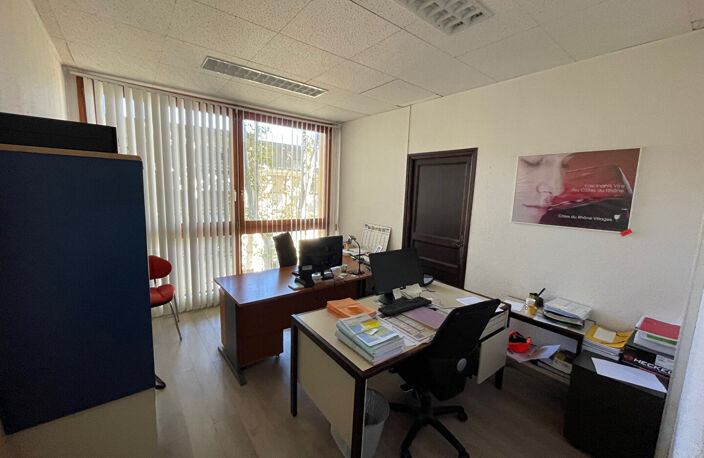 Bureaux Avignon 259 m2 — photo 5