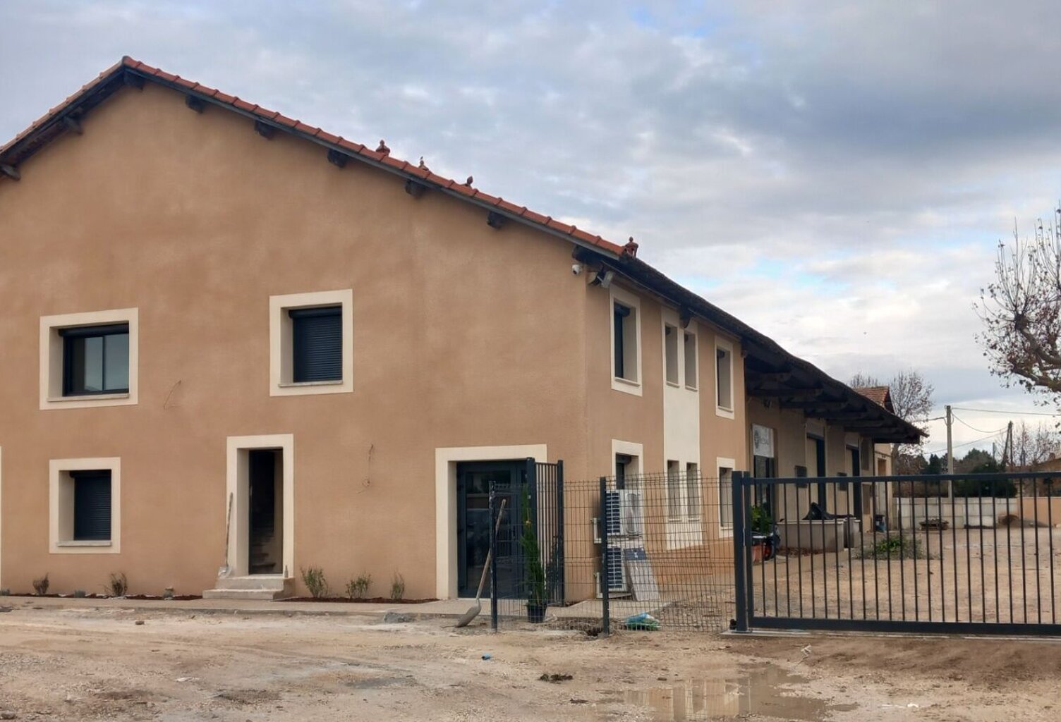 Bureaux Le Pontet 53 m2 — photo 1