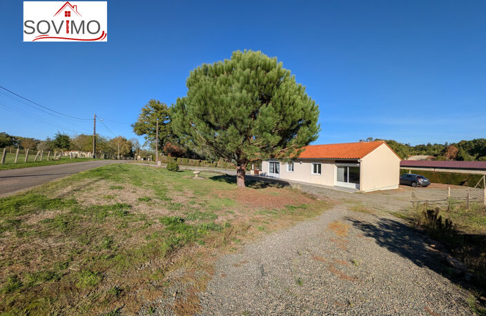 LE CHARME D'UN PLAIN PIED DE 1975 SUR PLUS DE 4700 M2 DE TER — photo 5
