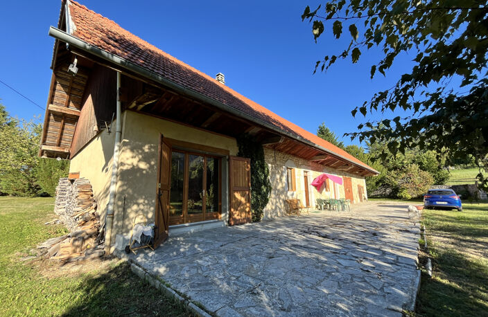 A VENDRE LE MONTCEL FERME DE PLAIN PIED — photo 3