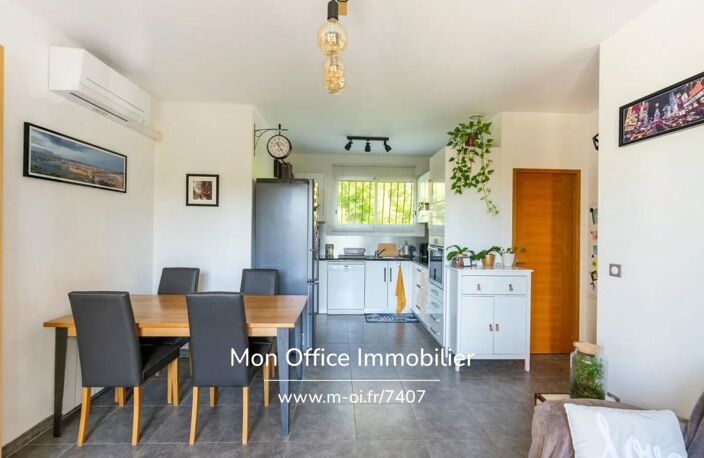 Référence : 7407-TLE - Aix en Provence - Appartement 3 pièces - Proche Centre-Ville - Jardin - Stationnements privatifs - commodités à pieds - faibles charges — photo 4