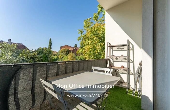 Référence : 7407-TLE - Aix en Provence - Appartement 3 pièces - Proche Centre-Ville - Jardin - Stationnements privatifs - commodités à pieds - faibles charges — photo 5