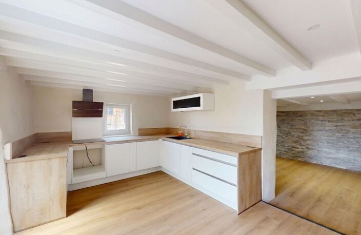 À VENDRE – Charmante maison rénovée à Trévoux — photo 3
