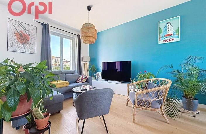 Charmante maison des années 30 avec jardin – Cusset — photo 3