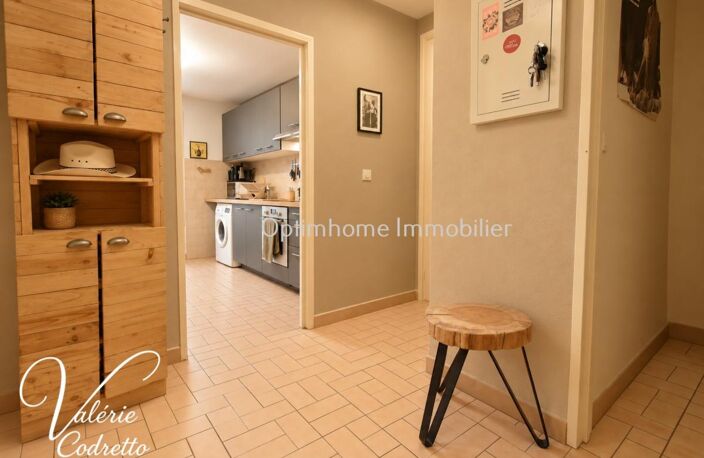 HYÈRES 83400 – QUARTIER GARE | APPARTEMENT T2 – TOUT À PIED ! — photo 3