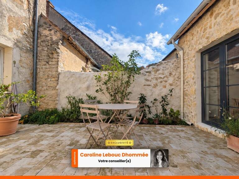 Maison ancienne en pierre et sa dépendance d'amis (105 m² au sol) autour d'une cour paysagée en ville — photo 1
