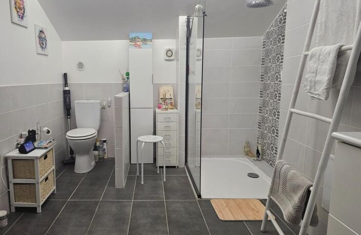 Maison de caractère de 153m2 en pierre avec piscine à VAUNAC (24) — photo 3
