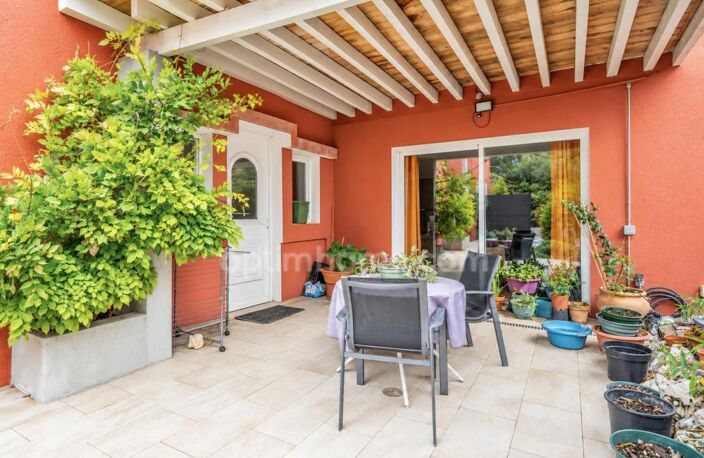 PLAISSAN (34230) – ENSEMBLE IMMOBILIER – 5 APPARTEMENTS – TERRAIN 1 055 M² – PISCINE – POTENTIEL LOCATIF — photo 4