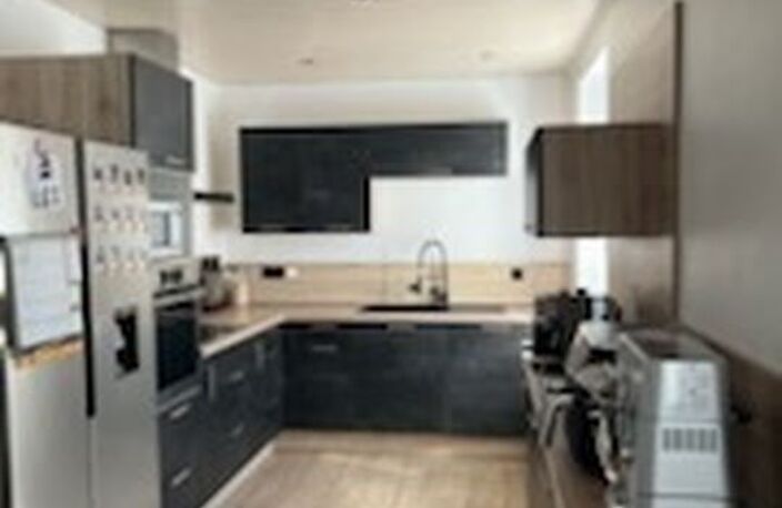 A vendre maison de ville  61m² à 155000euros — photo 2