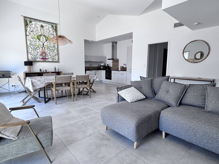 AVP IMMO   T3 DE 88 M2 AVEC TERRASSE DE 35 M2 À 2 MINUTES À PIED DE LA PLAGE DES LECQUES — photo 1