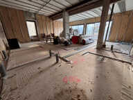SAINT-CYR-SUR-MER   T3 À RÉNOVER DE 70 M2 AVEC TERRASSE DE 19 M2 — photo 2