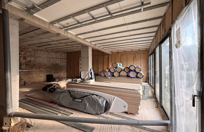 SAINT-CYR-SUR-MER   T3 À RÉNOVER DE 70 M2 AVEC TERRASSE DE 19 M2 — photo 3