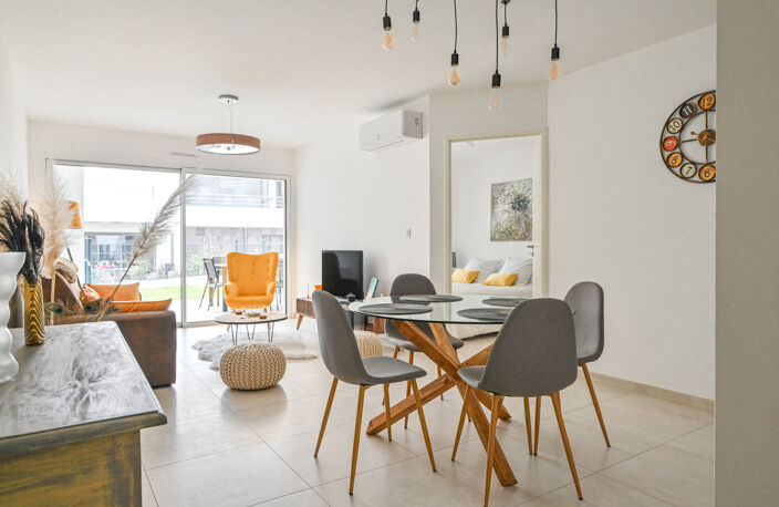 LES LECQUES   APPARTEMENT T2 AVEC TERRASSE, JARDIN, PISCINE ET PARKING À 100 M DE LA PLAGE — photo 3
