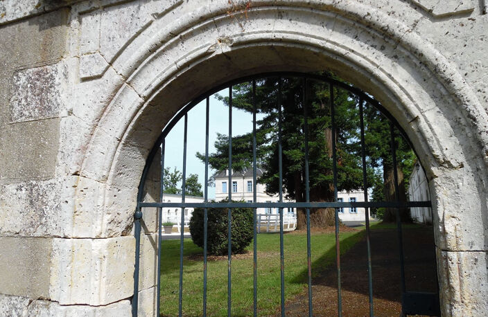 Château et son domaine  - 40 hectares — photo 2