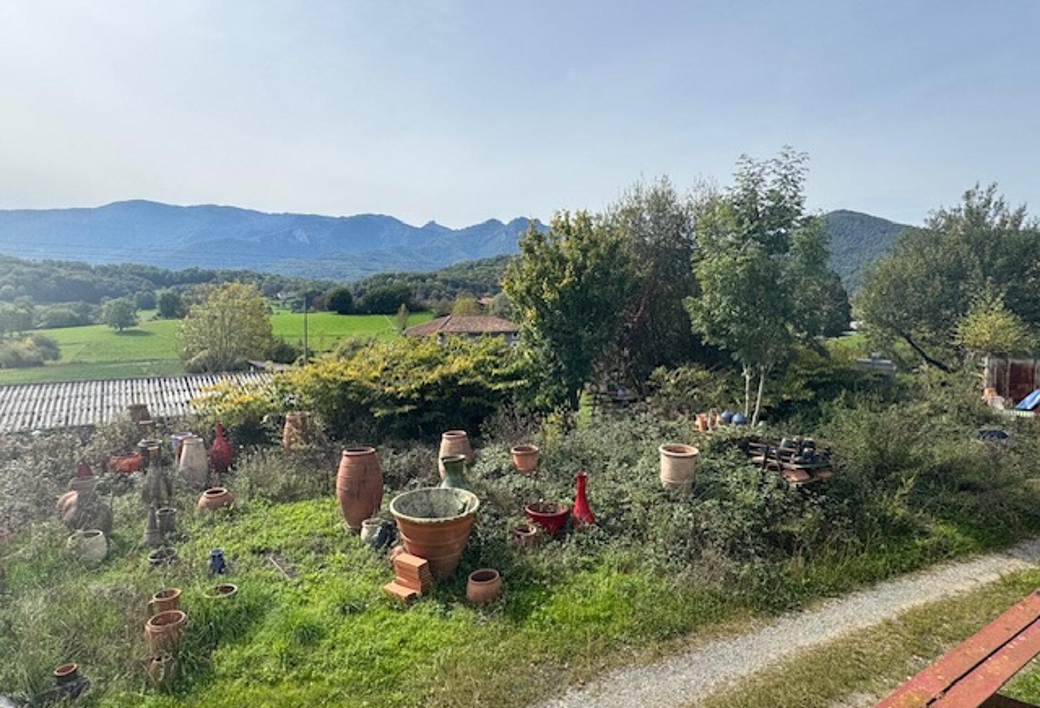 Ensemble immobilier - maison, appartements et local — photo 1