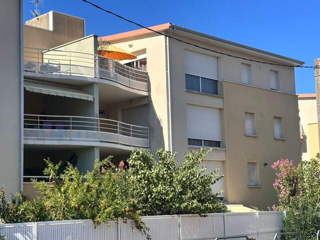 Livron Type 3 Loué avec terrasse, cave et garage — photo du bien