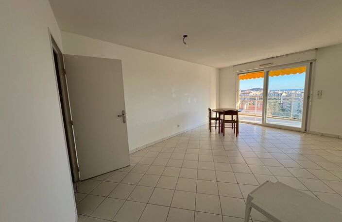 VENTE – Appartement 3 pièces NICE | Vue panoramique mer & ville, — photo 3