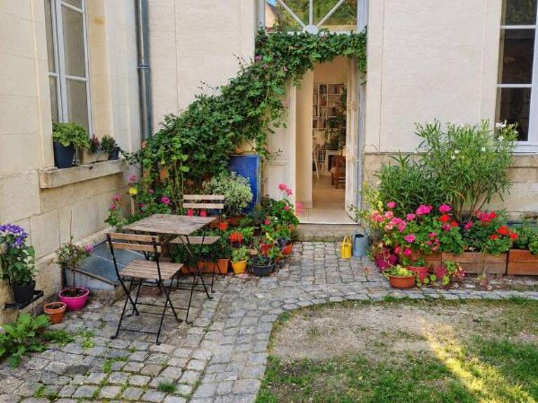 Appartement À Louer — photo 1