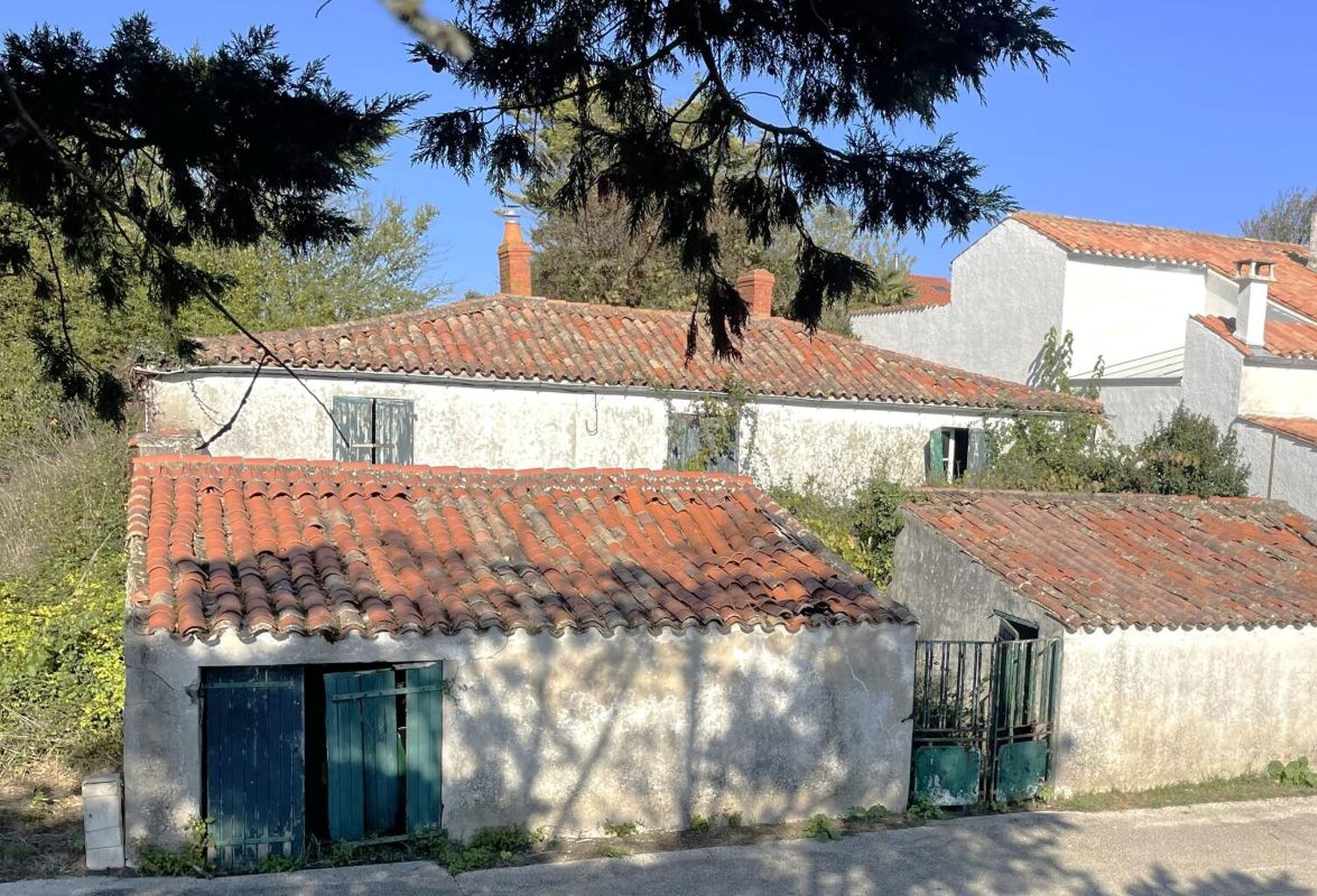 Maison à rénover sur terrain 1360 m² — photo 1