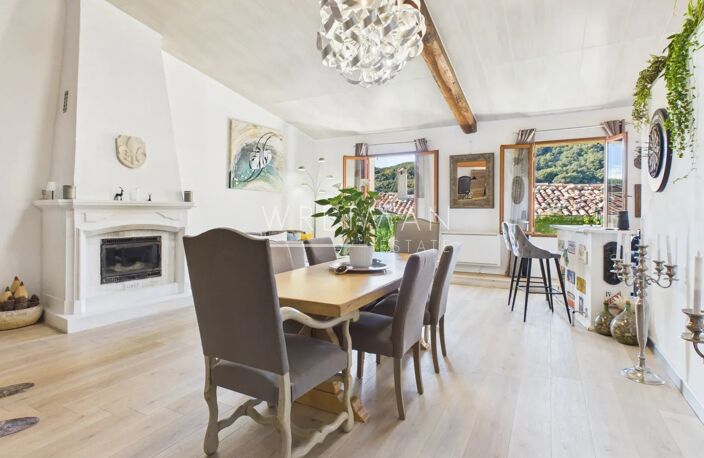 Maison de village divisée en deux appartements - Mons — photo 3