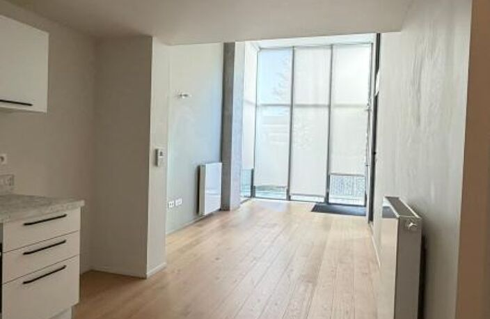 Appartement À Louer — photo 2