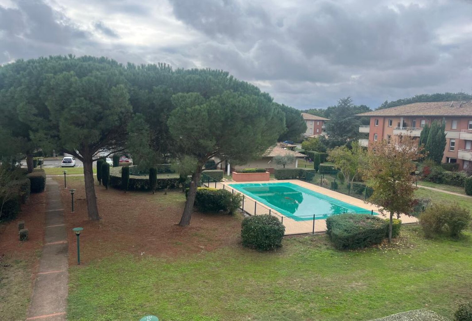 Appartement À Vendre — photo 1