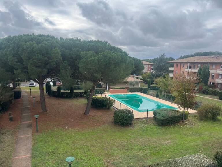 Appartement À Vendre — photo 1