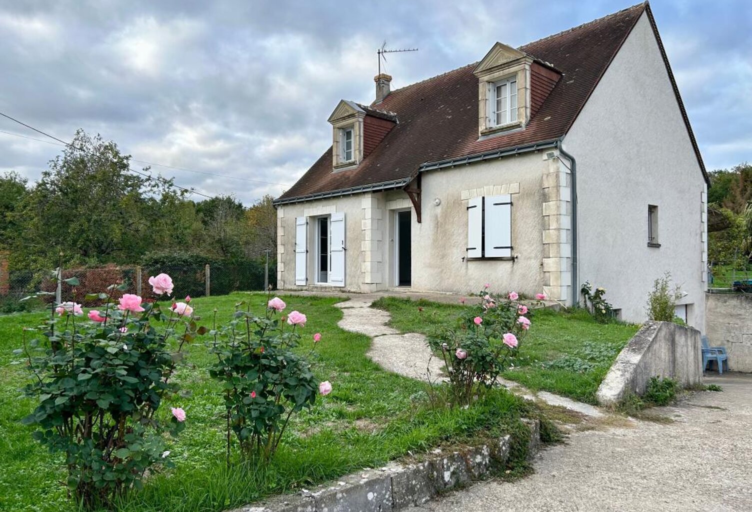 Maison Joue Les Tours 5 pièce(s) 110.54 m2 — photo 1