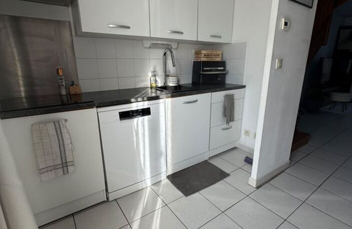 Maison de 61m2 à louer sur Saint-Étienne-du-Grès — photo 5